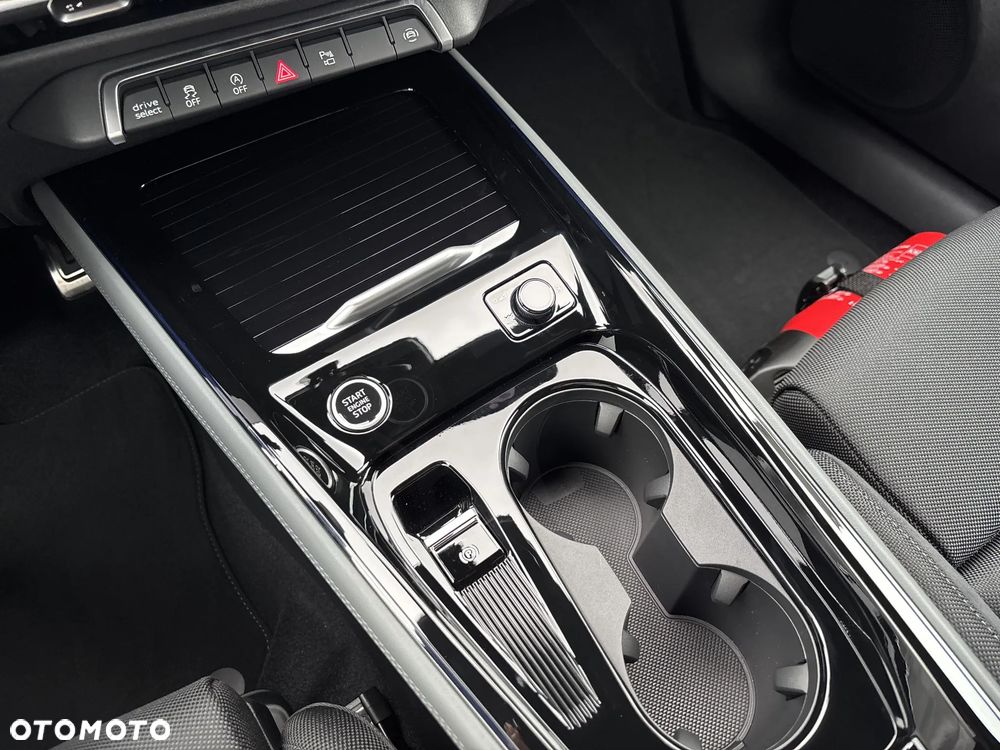 Audi Q3 Sportback - 17