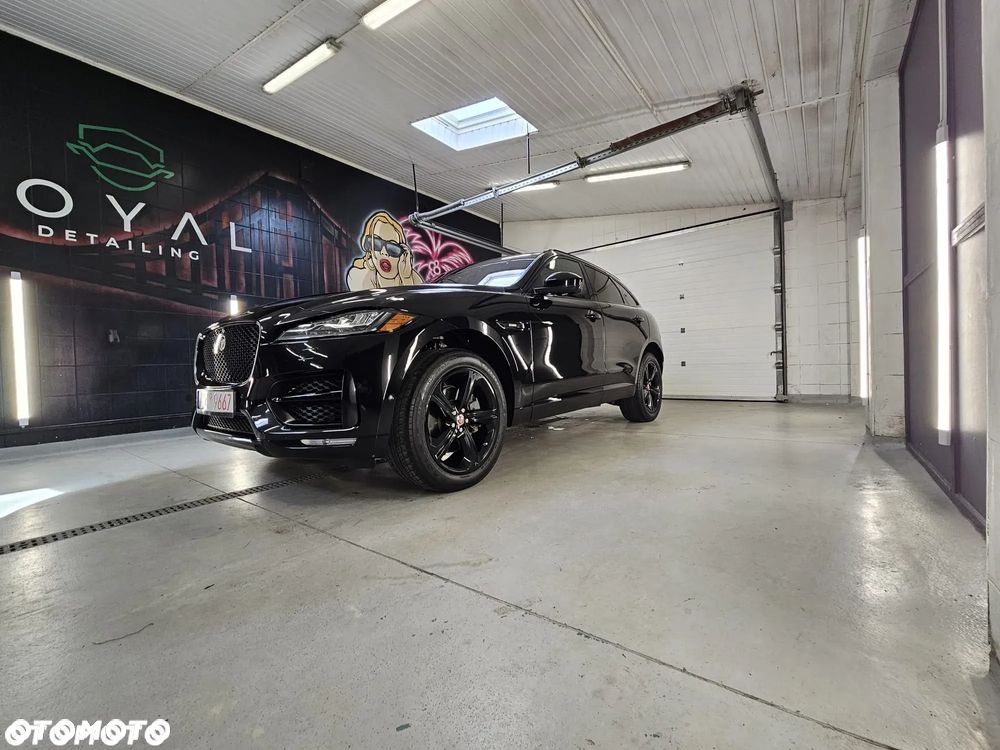 Jaguar F-Pace 35t AWD Prestige - 9