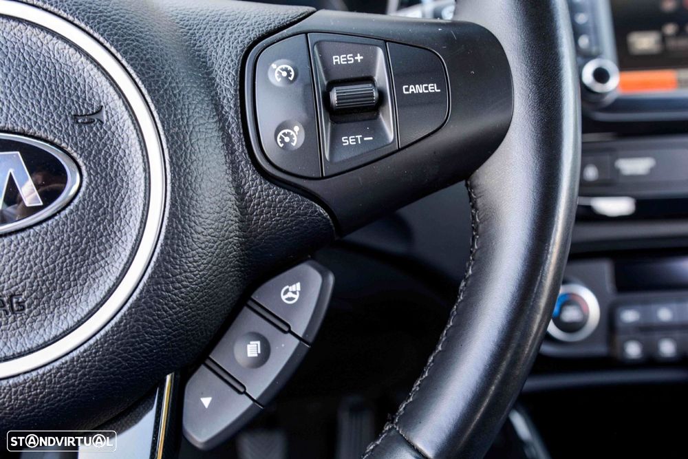 Kia Carens 1.7 CRDi ISG EX - 20