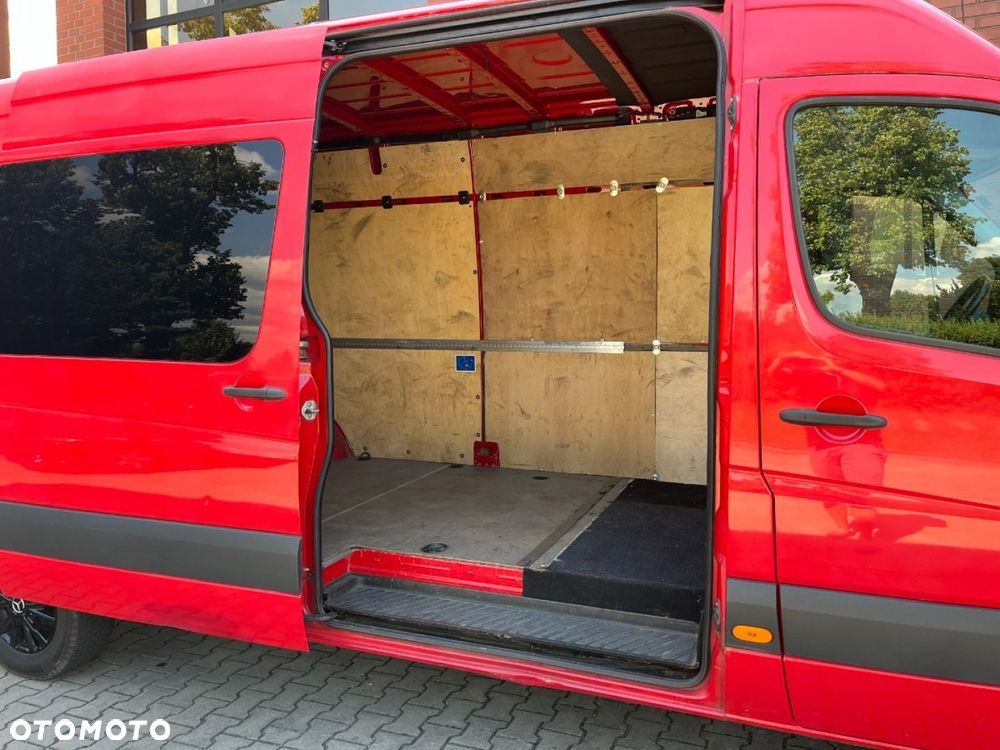 Mercedes-Benz Sprinter - 19