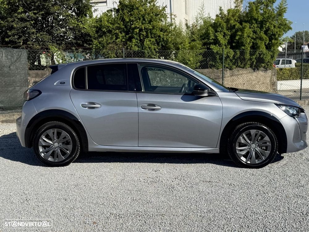 Peugeot e-208 50 kWh Allure - 9