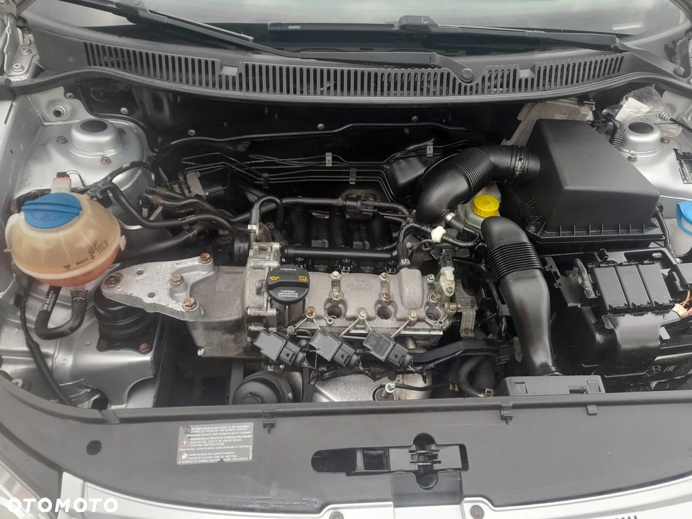Volkswagen Polo 1.2 Entry - 20