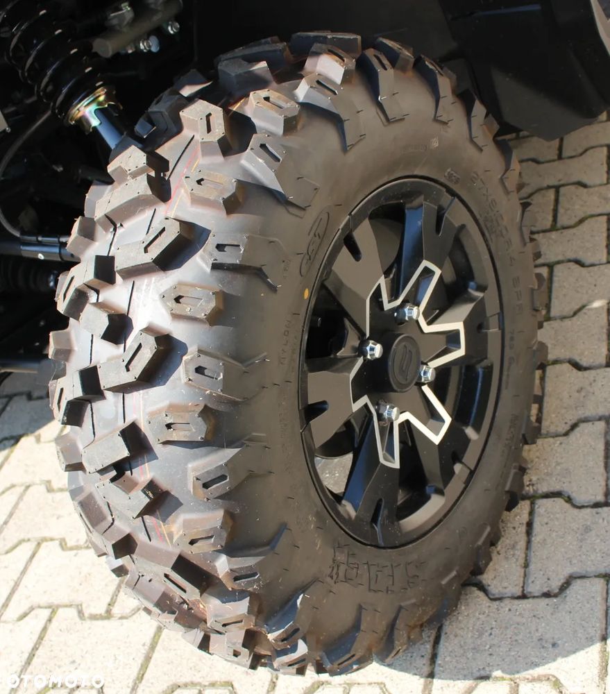 CFMoto UForce - 8