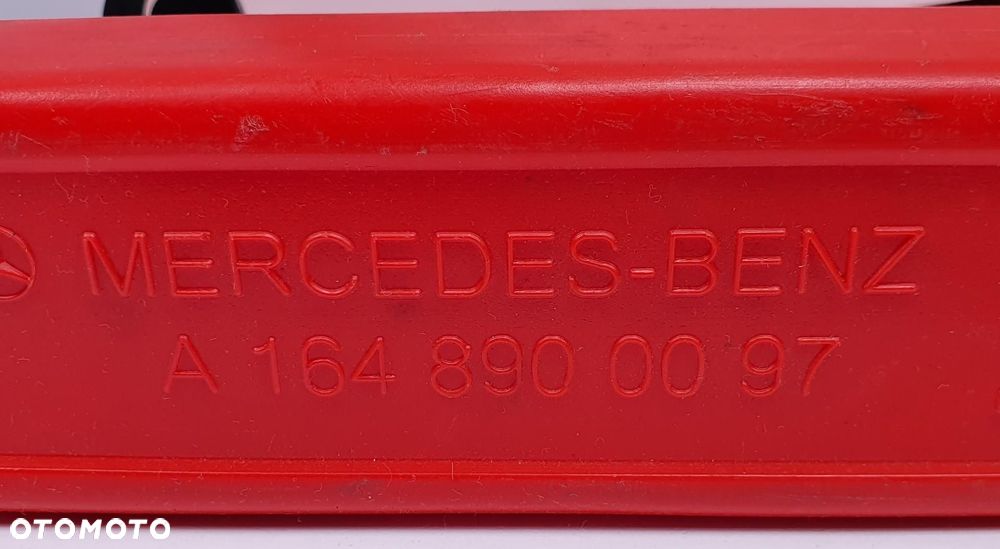 TRÓJKĄT OSTRZEGAWCZY ETUI MERCEDES GL X164 A1648900097 - 3