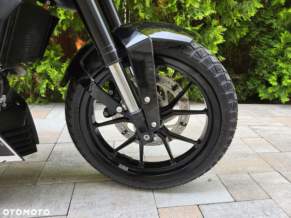KTM Duke 125 - 13