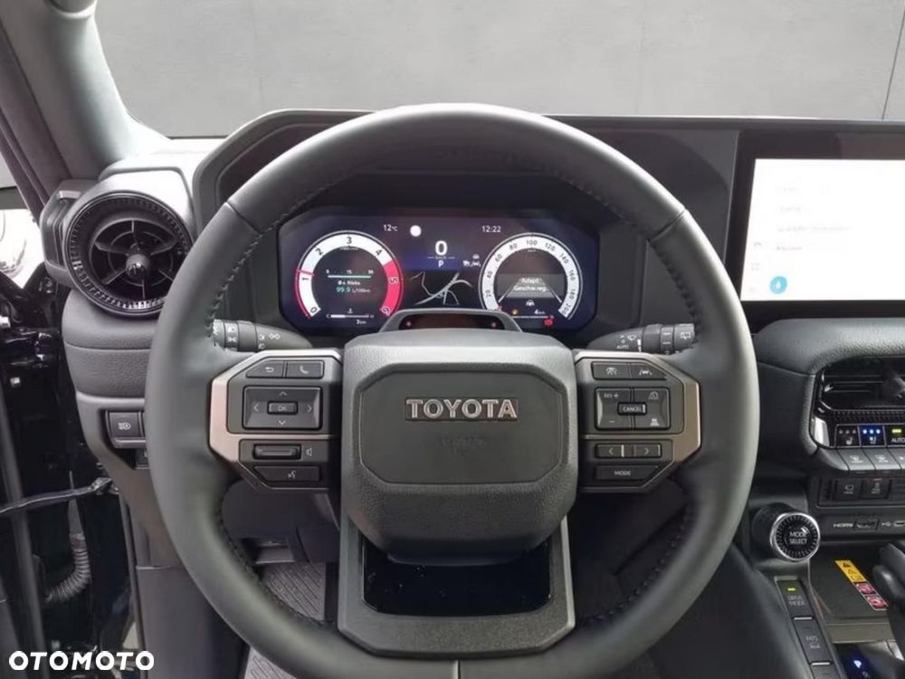 Toyota Land Cruiser - 10