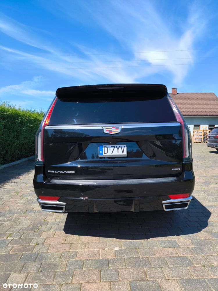 Cadillac Escalade - 6