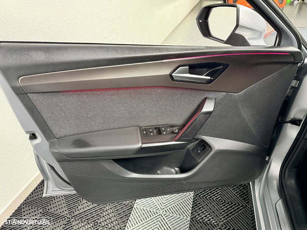 SEAT Leon 1.4 e-Hybrid DSG Xcellence - 38