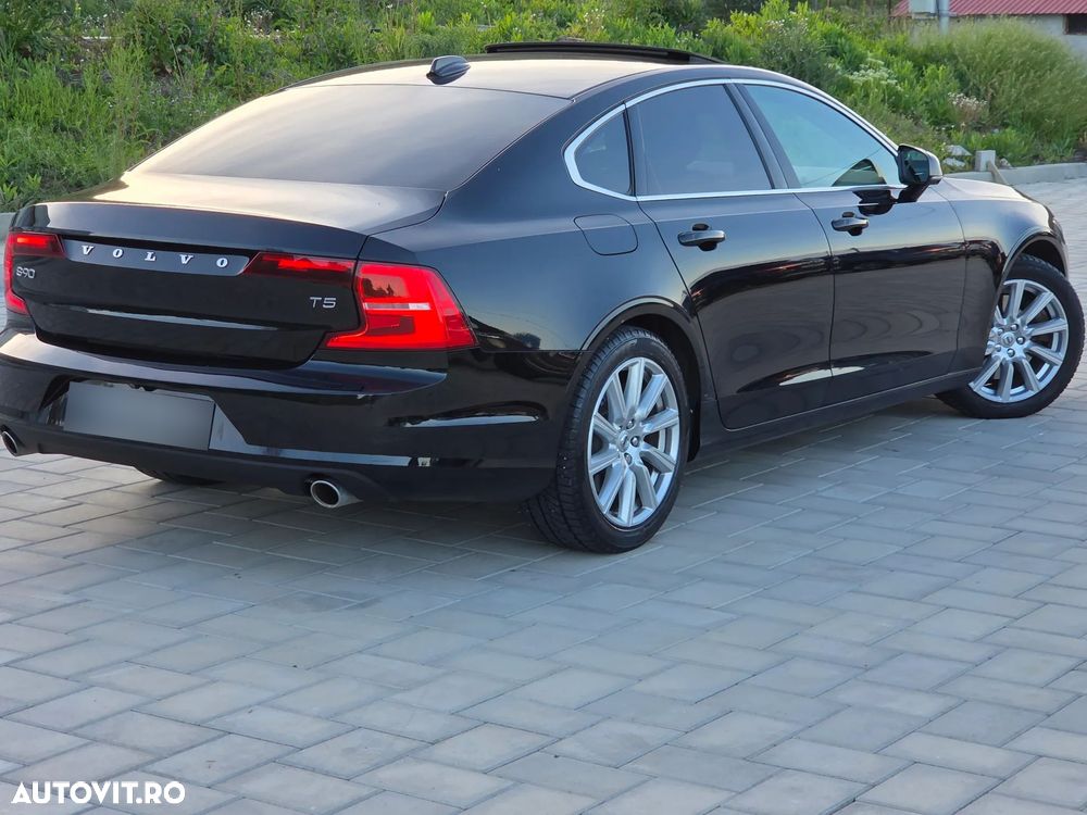 Volvo S90 - 3