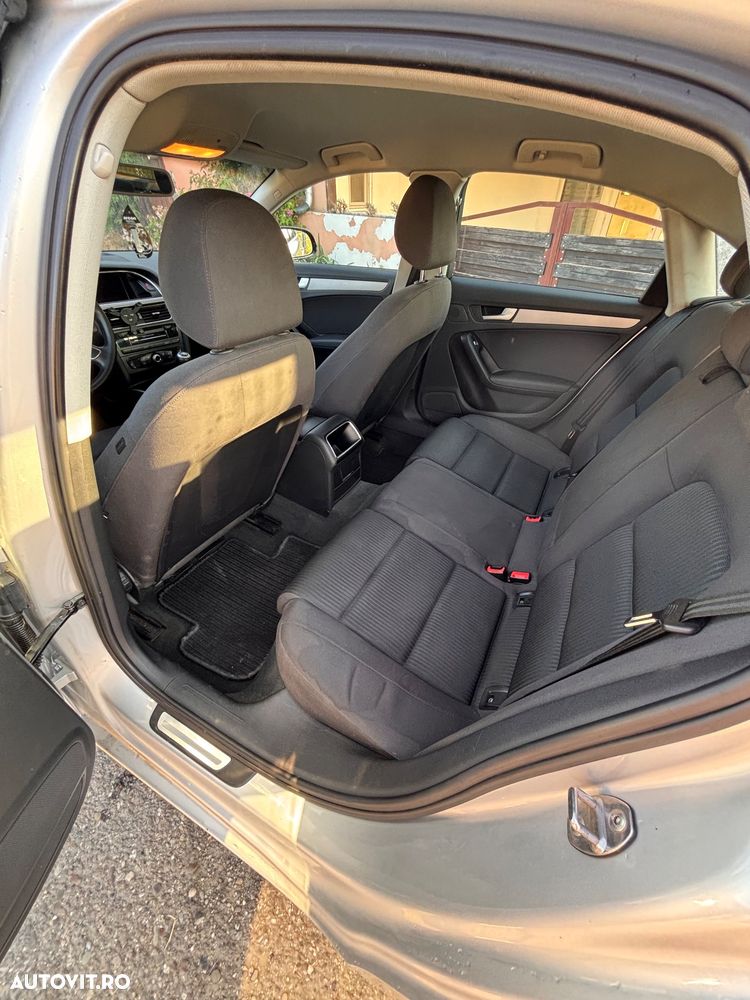 Audi A4 Limuzina 2.0 TDI DPF Ambiente - 12