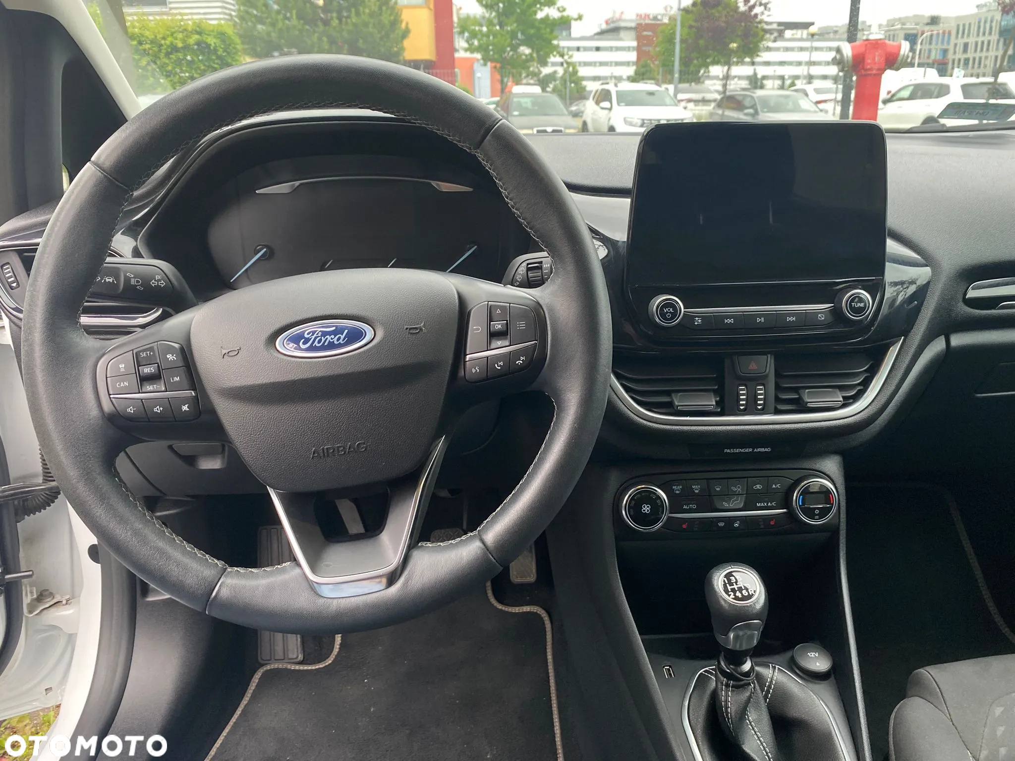 Ford Fiesta 1.0 EcoBoost mHEV Titanium - 19