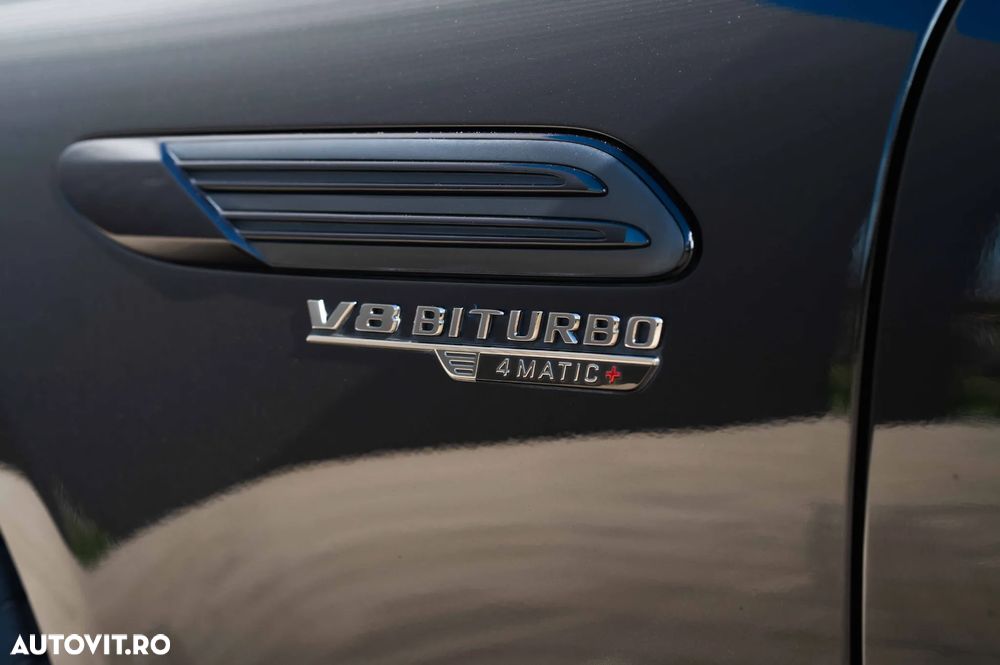 Mercedes-Benz SL 63 AMG 4Matic+ Speedshift MCT 9G - 28