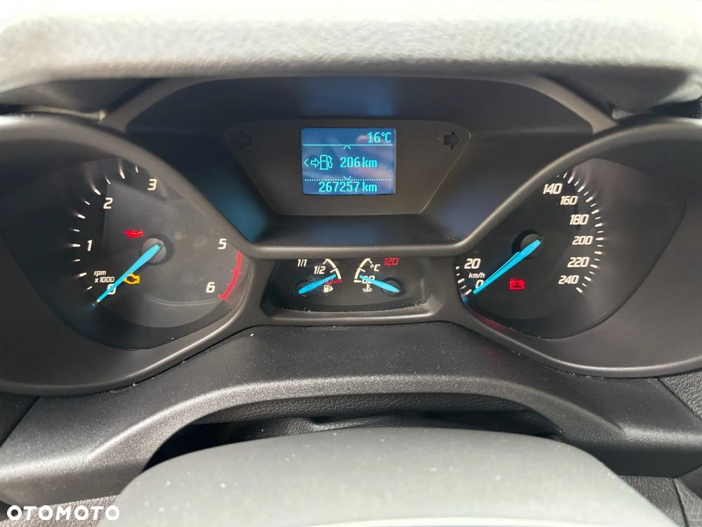 Ford Tourneo Connect 1.5 TDCi Start-Stop Titanium - 31