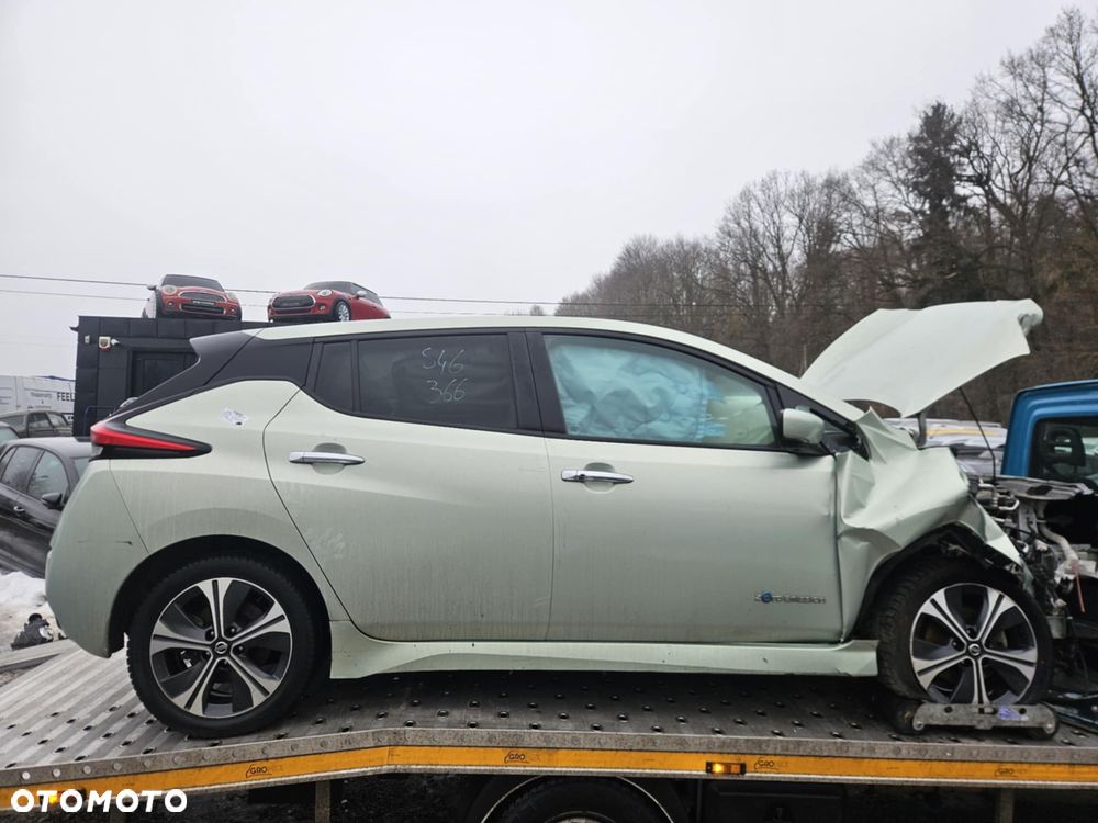 Nissan Leaf 40 kWh N-Connecta - 7