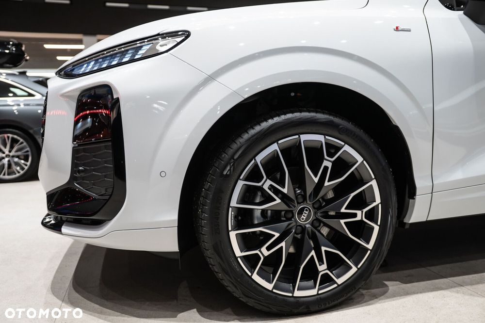 Audi Q3 Sportback - 5