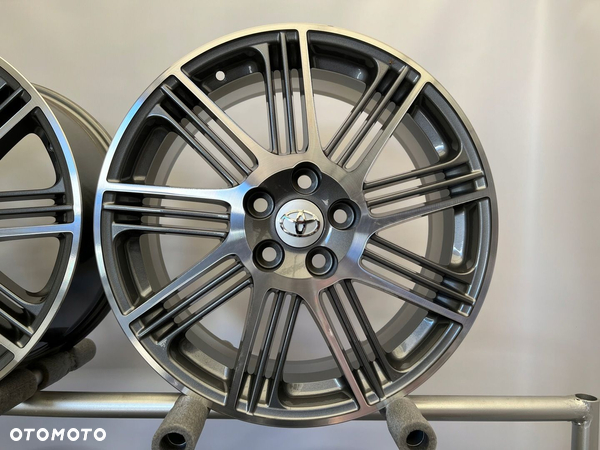 KOMPLET FELGI FELG ALU TOYOTA RAV 4 CH-R CHR AVENSIS 18 ET45 ORYGINALNE