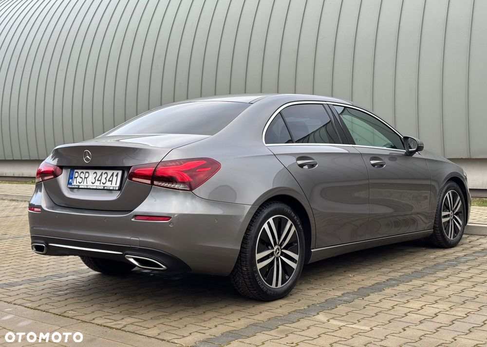 Mercedes-Benz Klasa A 180 Progressive 7G-DCT - 18