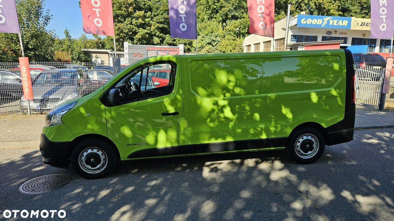 Renault Trafic - 16