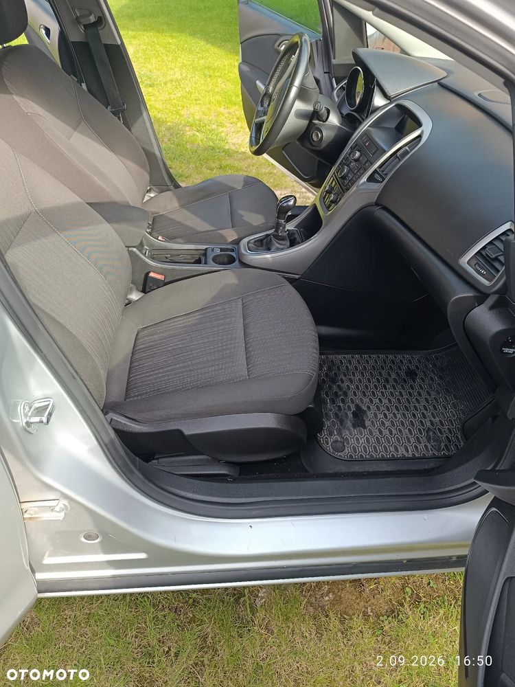 Opel Astra 1.7 CDTI - 19