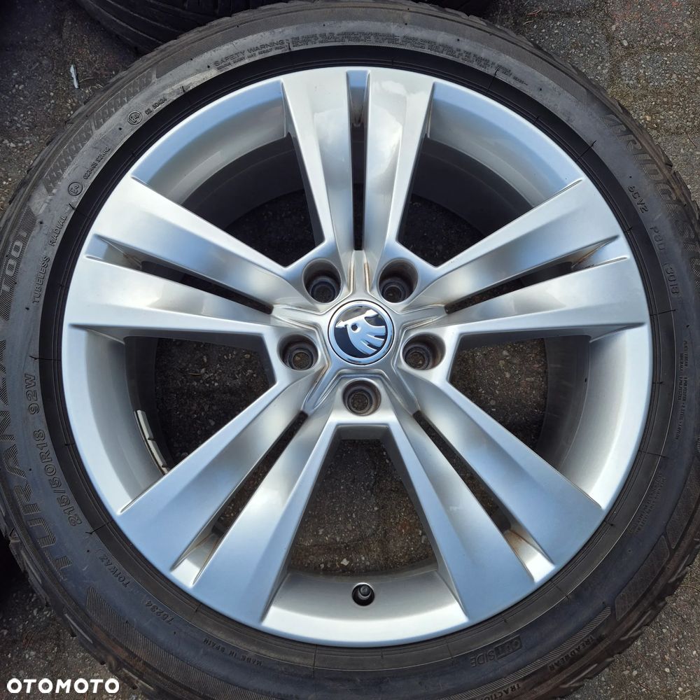 LATO SKODA SUPERB KAROQ OCTAVIA VW PASSAT TOURAN BEETLE T-ROC 215/50 R18 - 4
