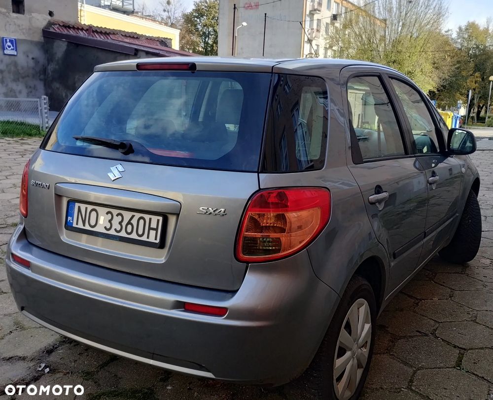 Suzuki SX4 1.6 Comfort - 3