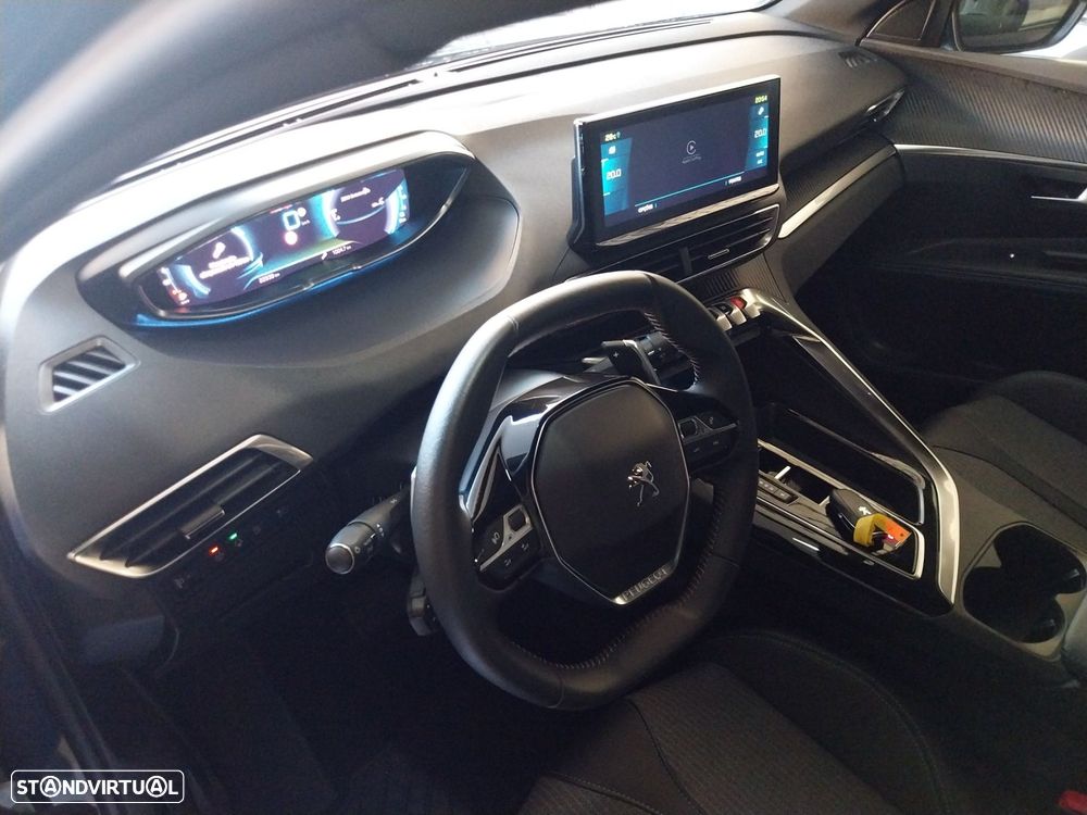 Peugeot 3008 - 11