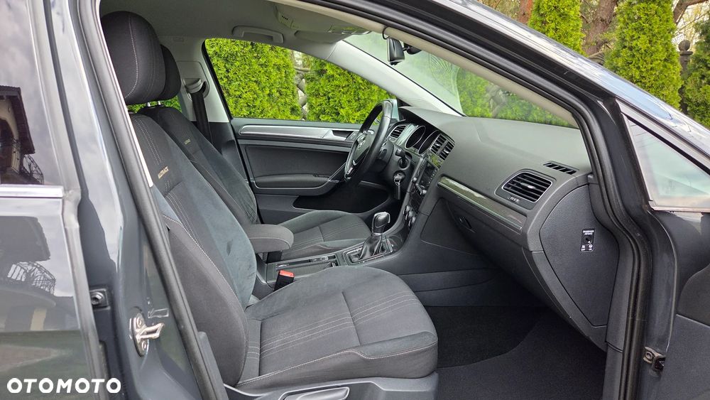 Volkswagen Golf Alltrack - 13