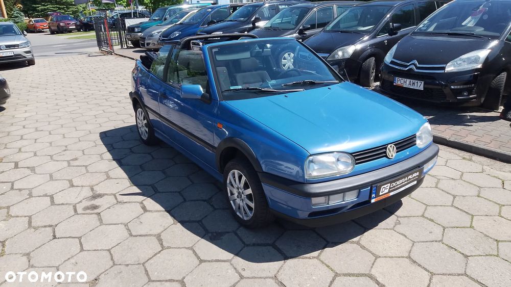 Volkswagen Golf 1.8 CL - 19