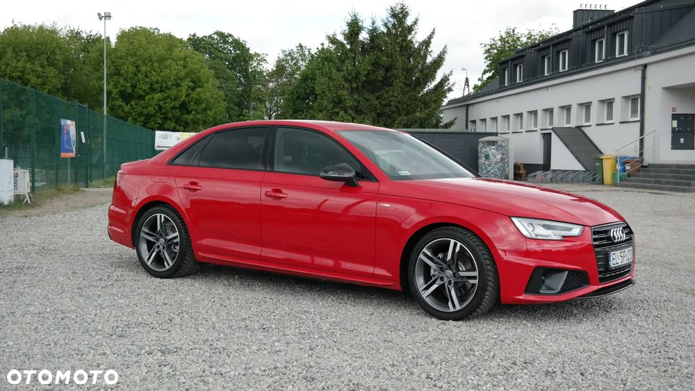 Audi A4 Limousine 35 TFSI mHEV S Line S tronic - 14
