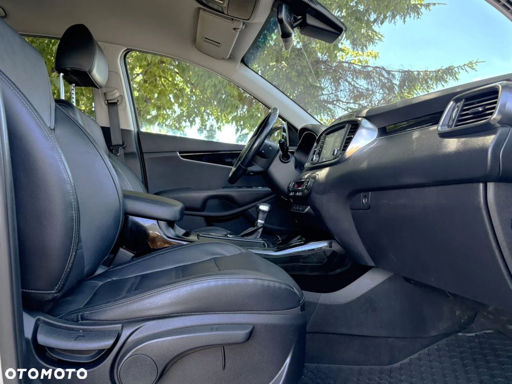 Kia Sorento 2.0 CRDI L - 28