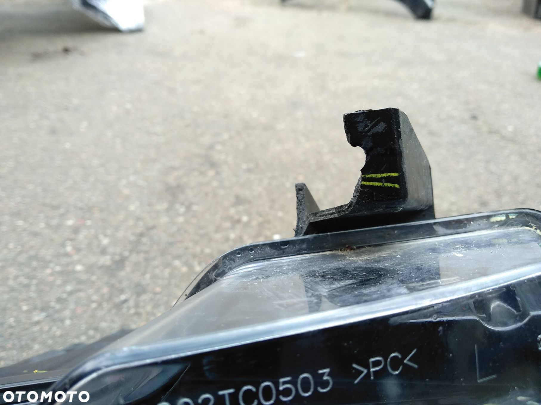 Halogen LED lewy Tesla 3 1077395-00-D - 4
