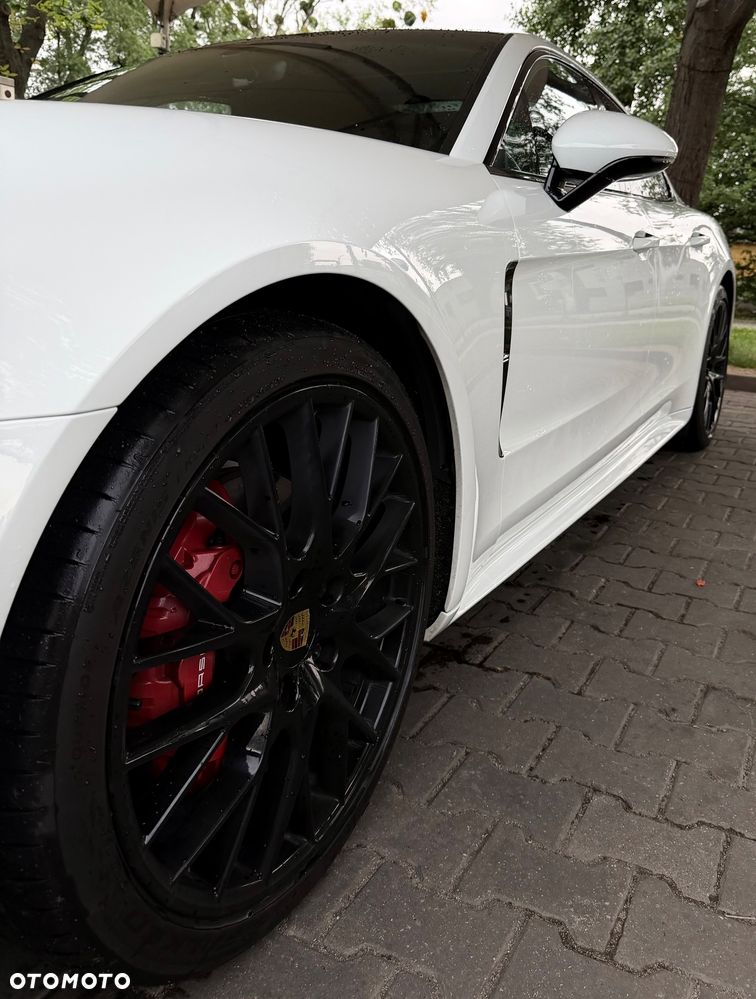 Porsche Panamera - 2