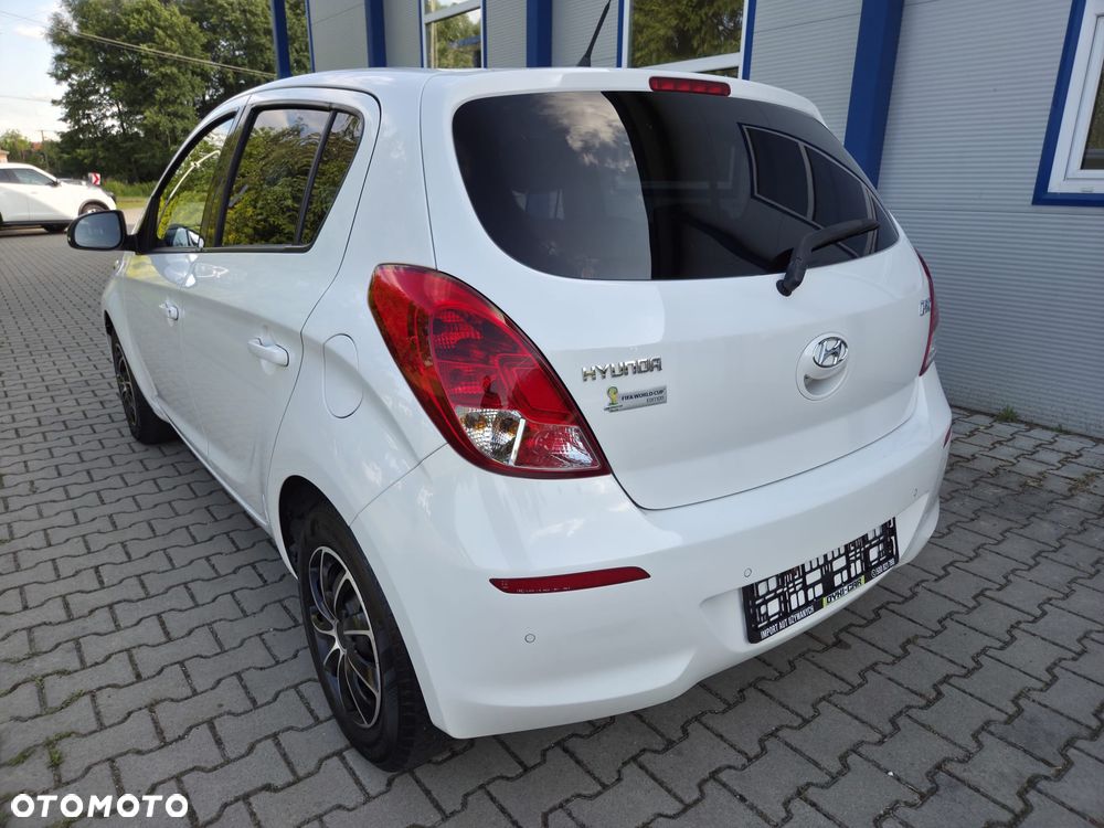 Hyundai i20 1.2 Fifa World Cup Edition - 5