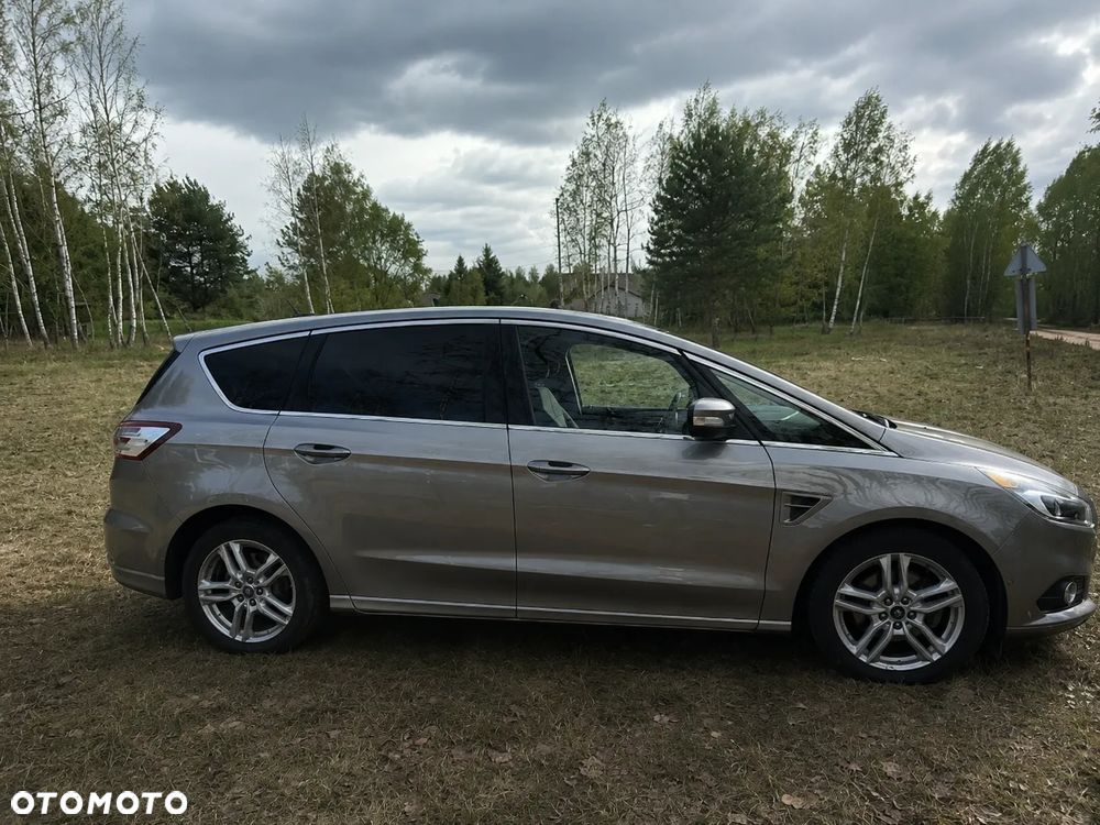Ford S-Max 2.0 TDCi Titanium PowerShift - 1