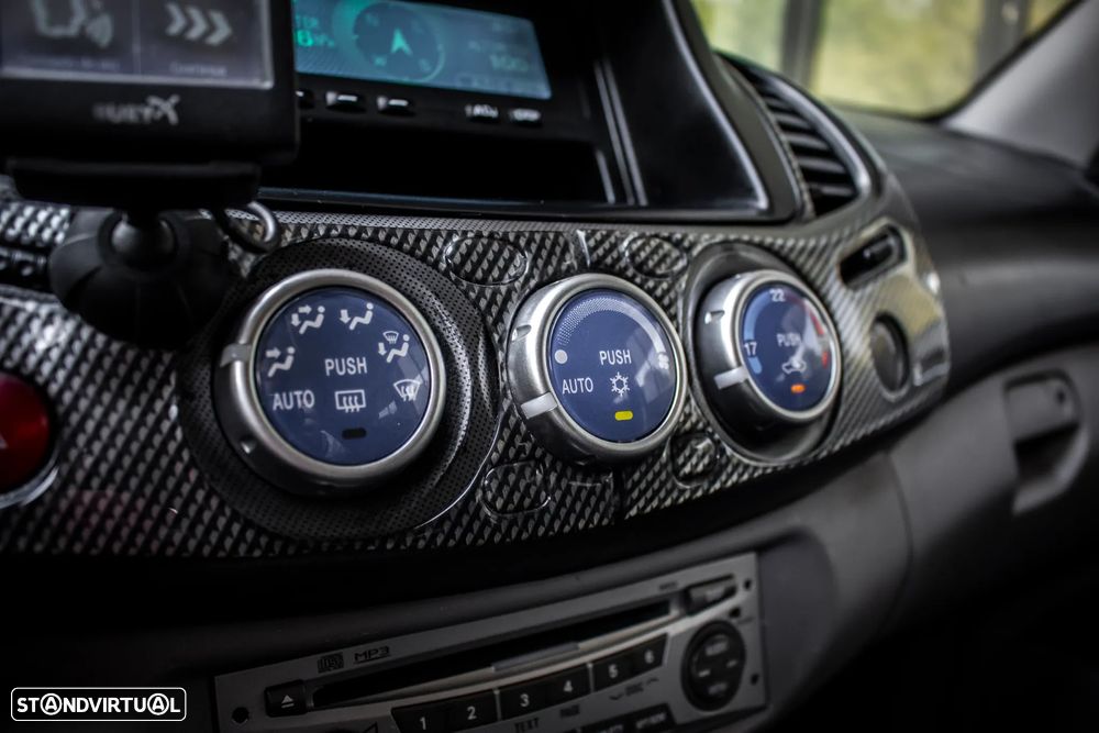 Mitsubishi L200 Pick Up 4x4 Auto Intense Cabine Dupla - 24