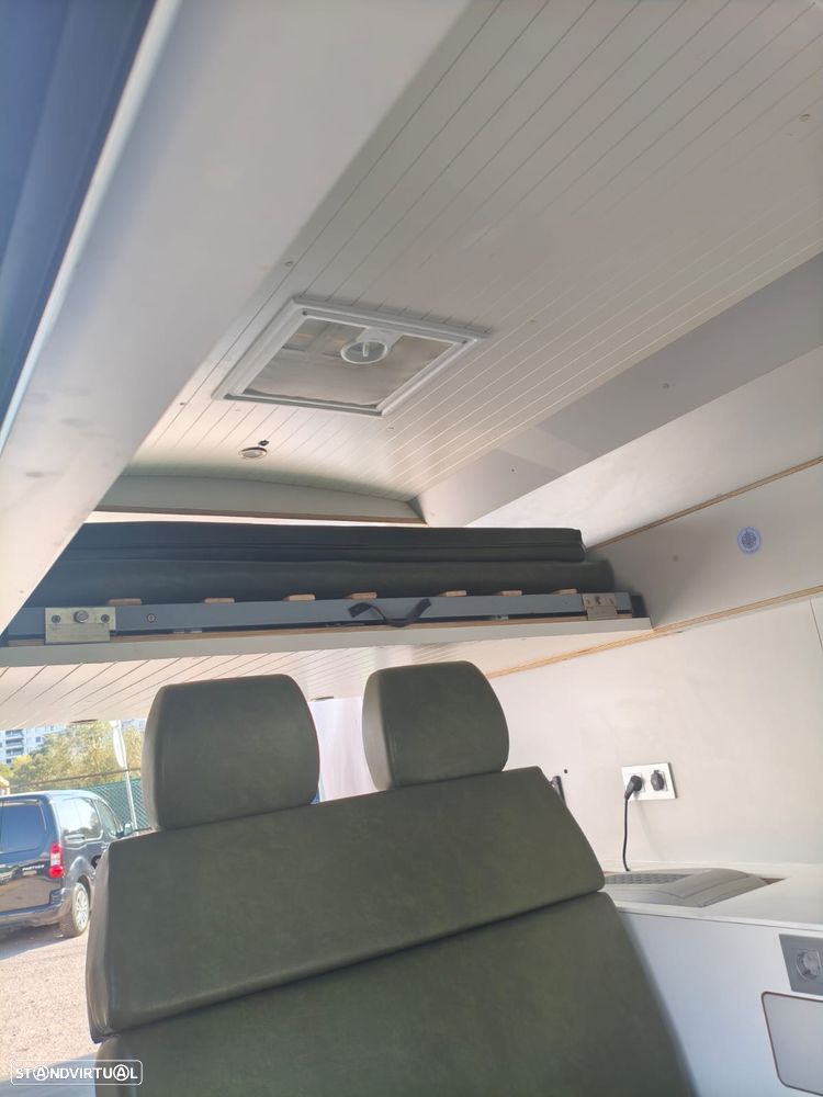 Renault Trafic 4LUG DORMITORIO - 19