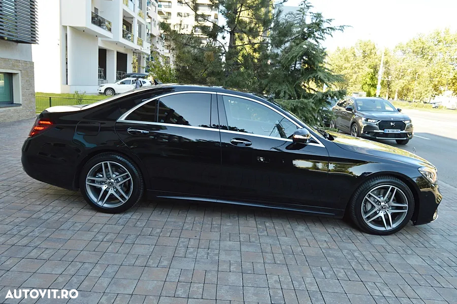 Mercedes-Benz S 400 d 4Matic 9G-TRONIC - 38