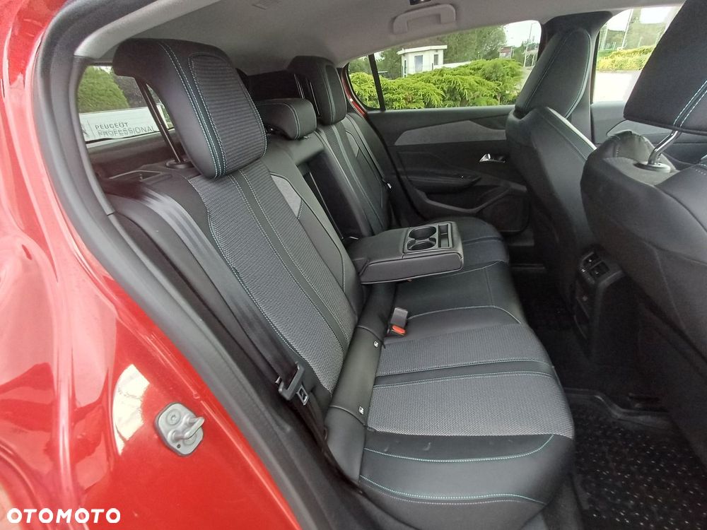 Peugeot 308 1.2 PureTech Allure Pack S&S EAT8 - 33