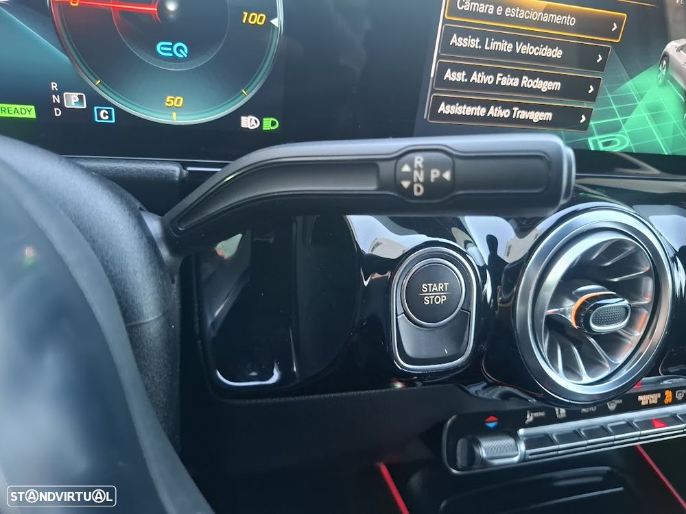 Mercedes-Benz EQA 250 AMG Line - 32