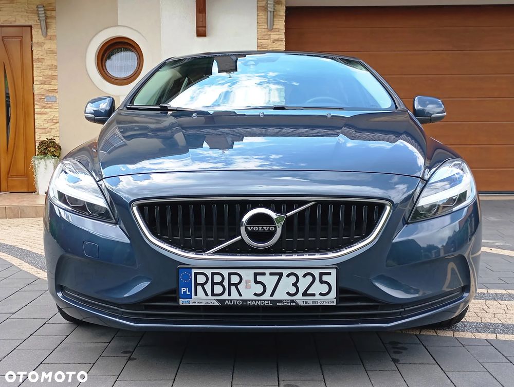 Volvo V40 T2 Drive-E Momentum - 2