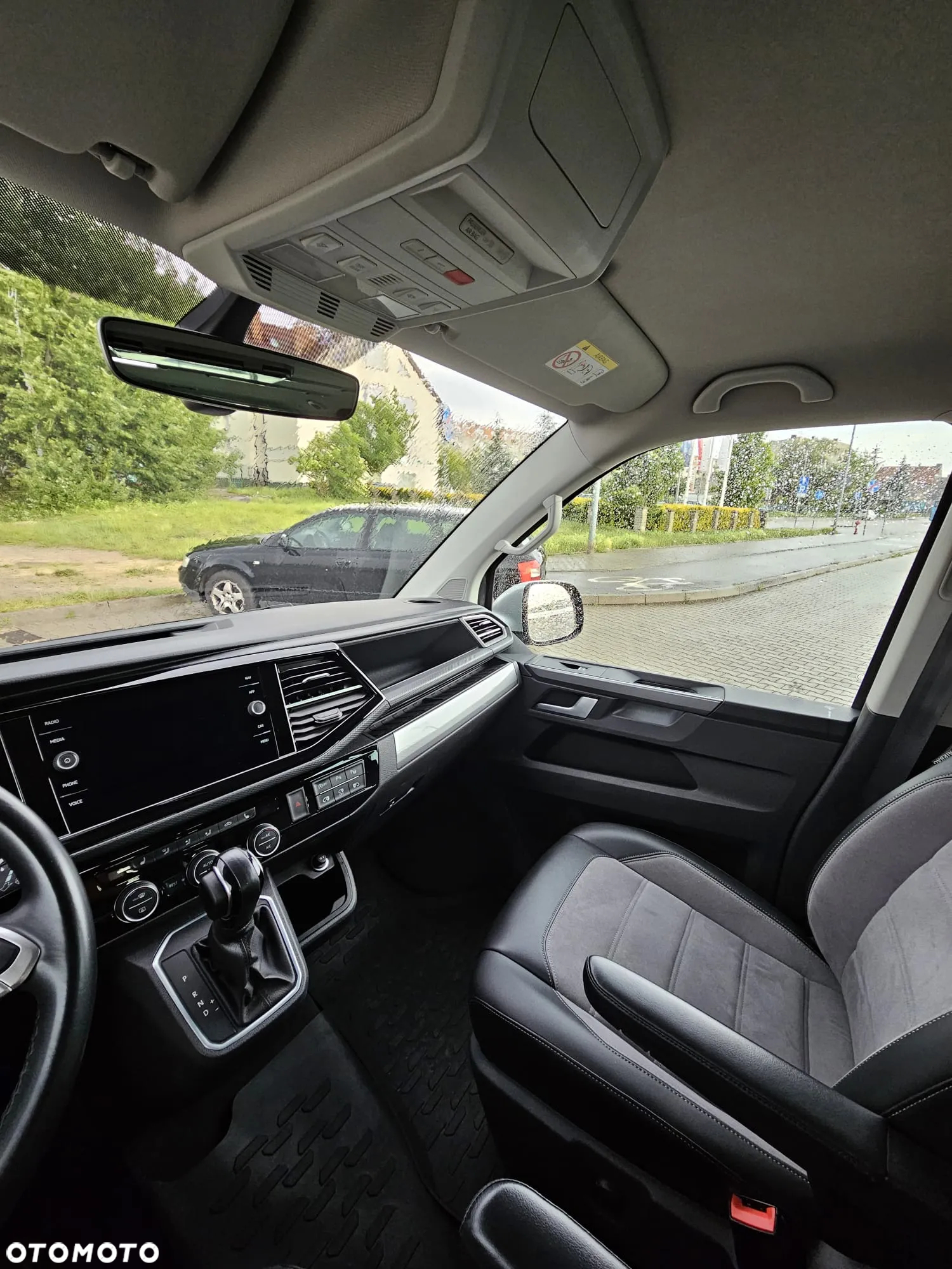 Volkswagen Multivan 6.1 2.0 TDI L1 Highline 4Motion DSG - 10