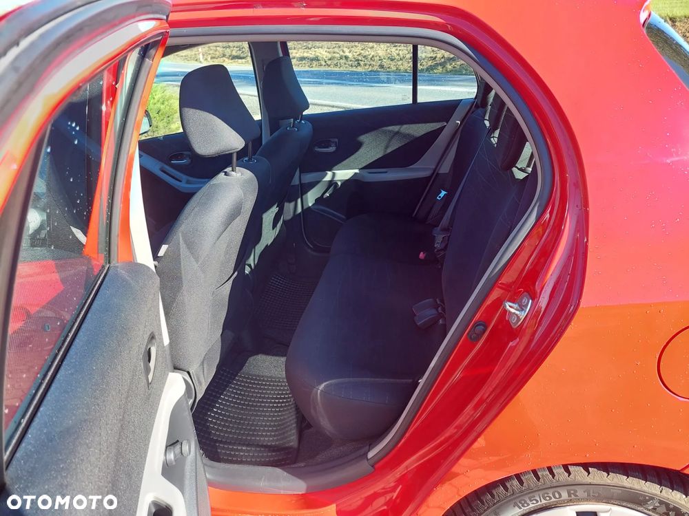 Toyota Yaris 1.4 D-4D Life - 14