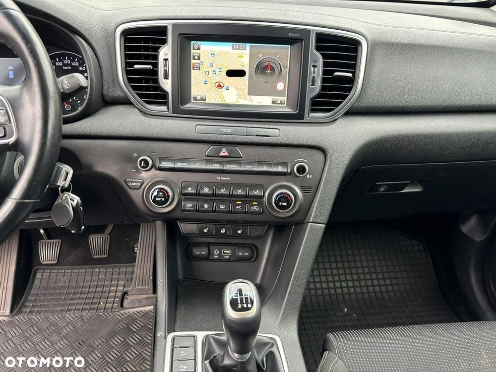 Kia Sportage 1.6 GDI 2WD Attract - 8
