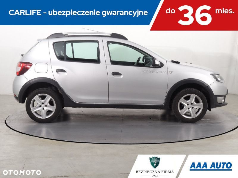 Dacia Sandero Stepway - 8