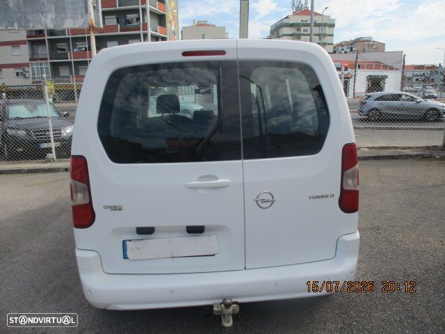 Opel Combo 1.5 D S&S Edition - 4