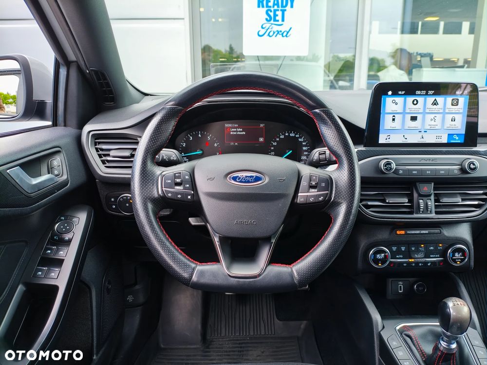 Ford Focus 1.0 EcoBoost ST-Line ASS - 8