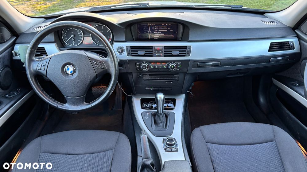 BMW Seria 3 320d DPF - 9