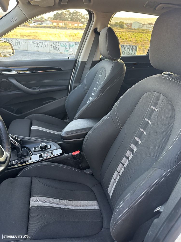 BMW X1 16 d sDrive Auto Line Sport - 8