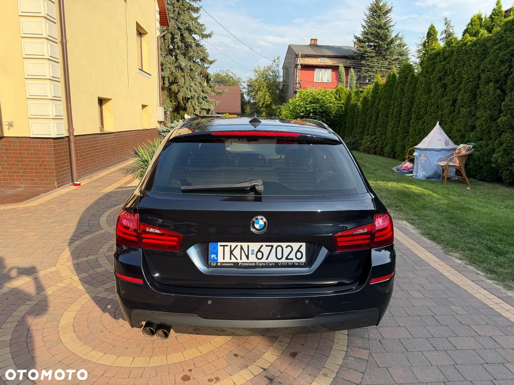 BMW Seria 5 525d Sport-Aut - 11