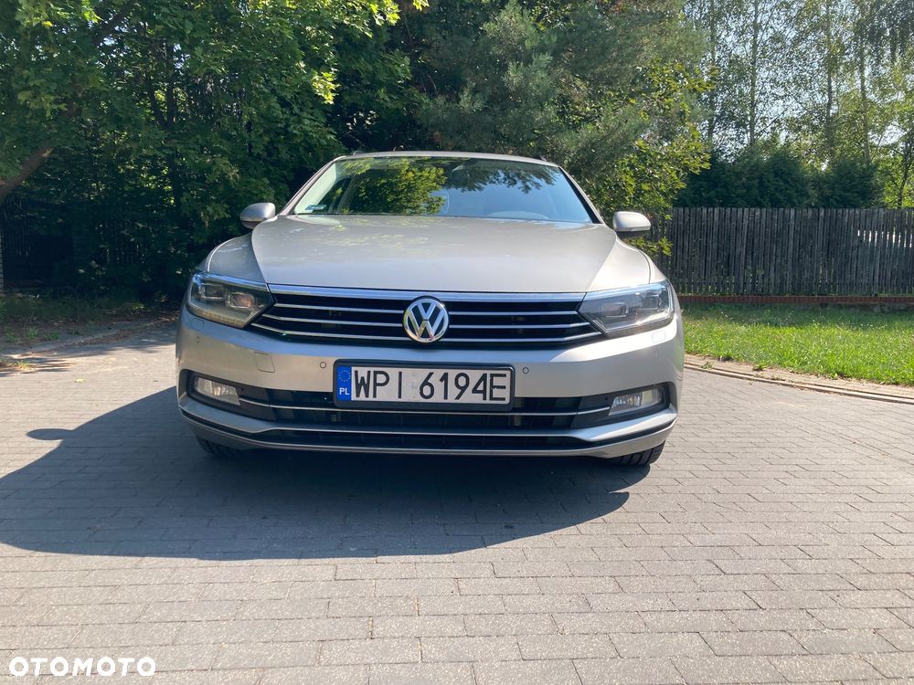 Volkswagen Passat 1.8 TSI BMT Comfortline - 9